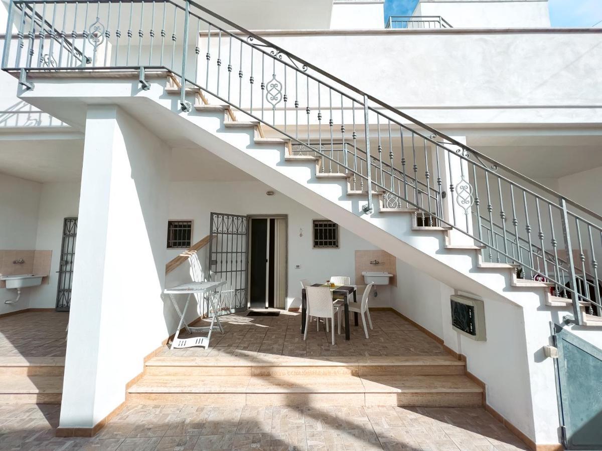 カサラベート Casa Dell'Abateヴィラ エクステリア 写真