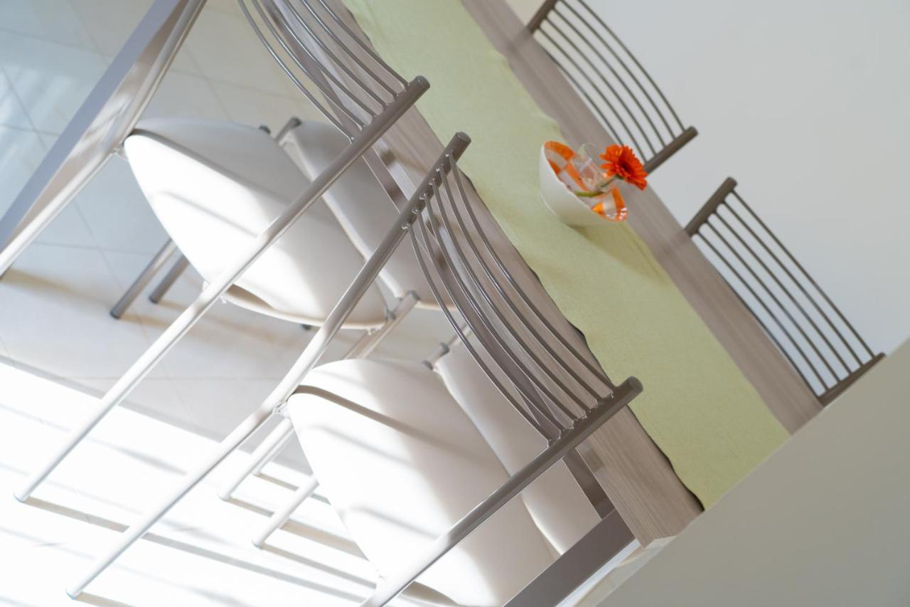 カサラベート Casa Dell'Abateヴィラ エクステリア 写真